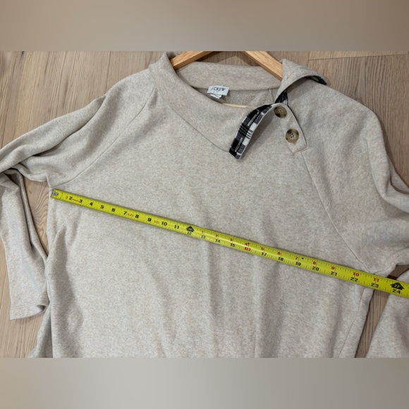 J. Crew Cream Cowl Neck Sweater with Button Accents size XL - Picture 7 of 7